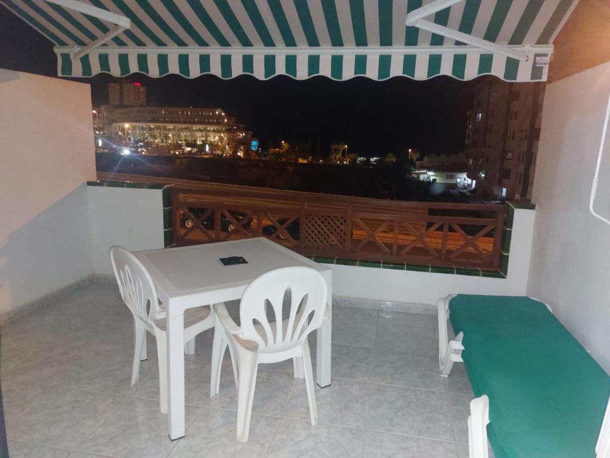Victoria Court 2, Los Cristianos Guincho  Eksteriør billede